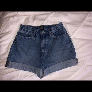 BDG Mom shorts